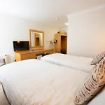 The Bay & Luxury Kenmare