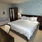 The Bay & Luxury 3* Kenmare