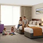 Hotel The Bay & Luxury