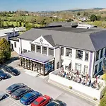 The Bay & Luxury Hotel Kenmare