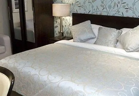 The Bay & Luxury 3* Kenmare