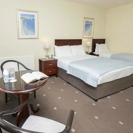 The Bay & Luxury Hotel 3*
