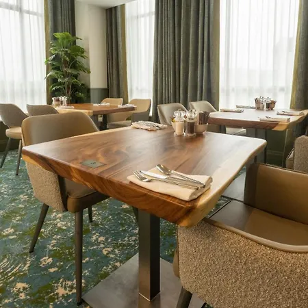 The Bay & Luxury 3*