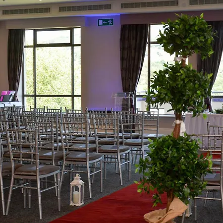 The Bay & Luxury 3* كينمير