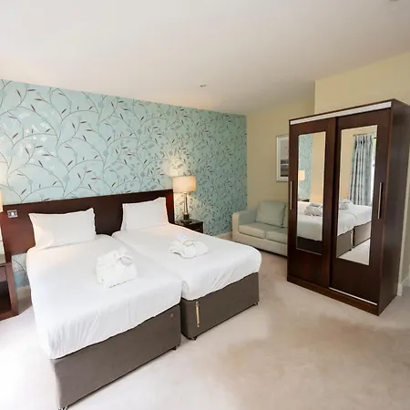 The Bay & Luxury Kenmare