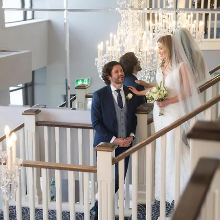 فندق The Bay & Luxury