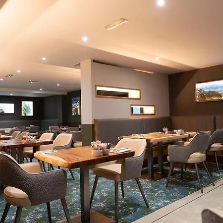 The Bay & Luxury 3* كينمير