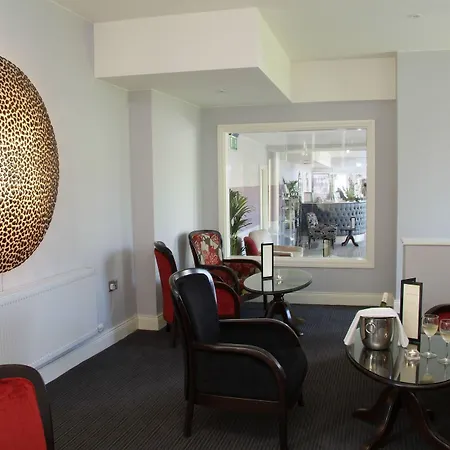 The Bay & Luxury فندق