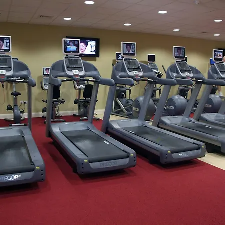 The Bay & Luxury فندق 3*