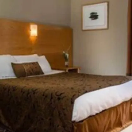 The Bay & Luxury 3* Kenmare