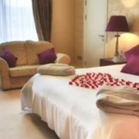 The Bay & Luxury فندق 3*