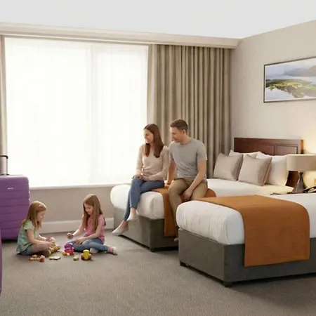 Hotel The Bay & Luxury