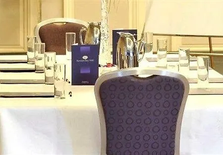The Bay & Luxury Hotel Kenmare