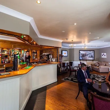 The Bay & Luxury Hotel Kenmare