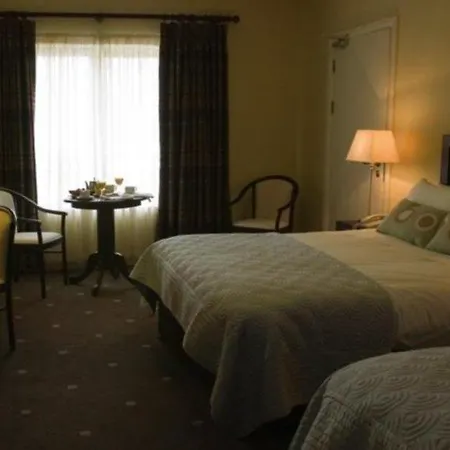 The Bay & Luxury Kenmare