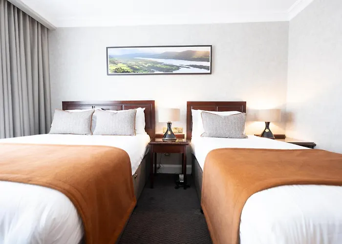 The Bay & Luxury Kenmare