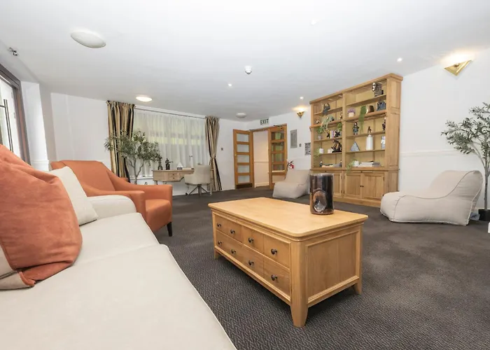 The Bay & Luxury 호텔