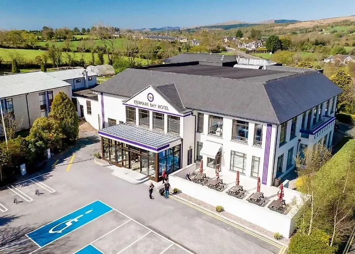 The Bay & Luxury Kenmare