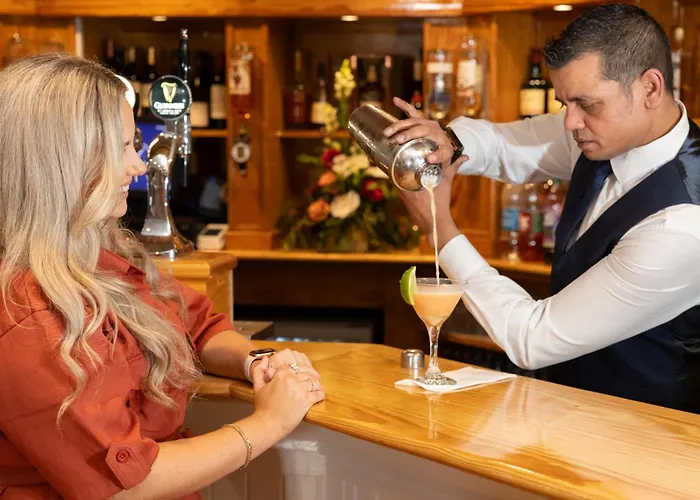 The Bay & Luxury 호텔 3*