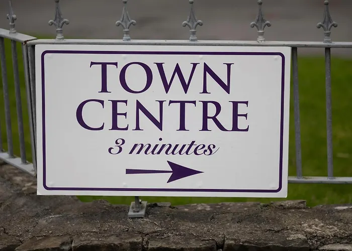 The Bay & Luxury Hotell 3*