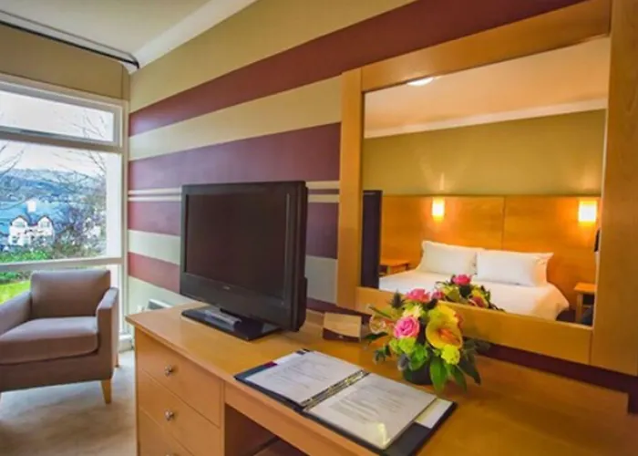 The Bay & Luxury Kenmare