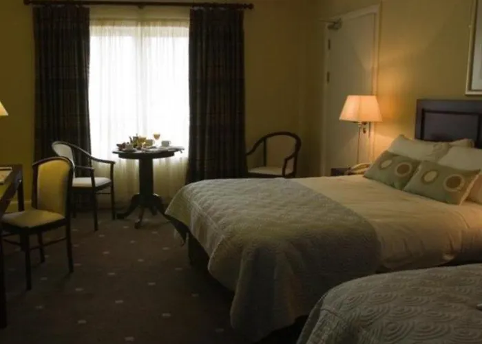 The Bay & Luxury Kenmare