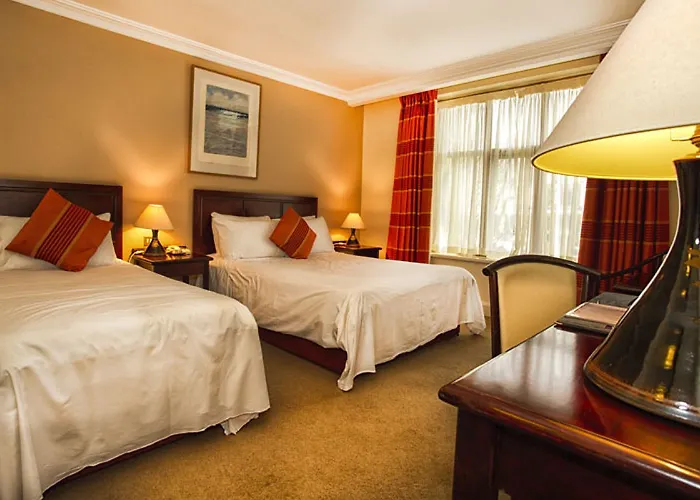Hotell The Bay & Luxury 3*